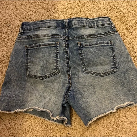 Cat& Jack Shorts Bundle - Picture 8 of 10